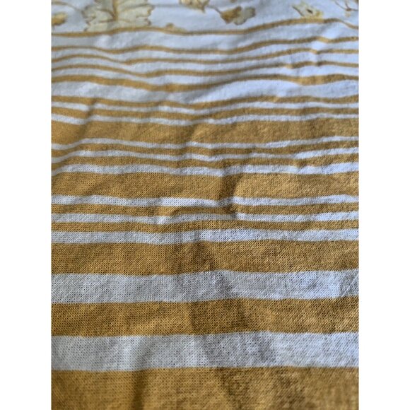 Vintage Cotton French Country 66" Round Mustard Cream Floral Stripe Tablecloth - Picture 4 of 8
